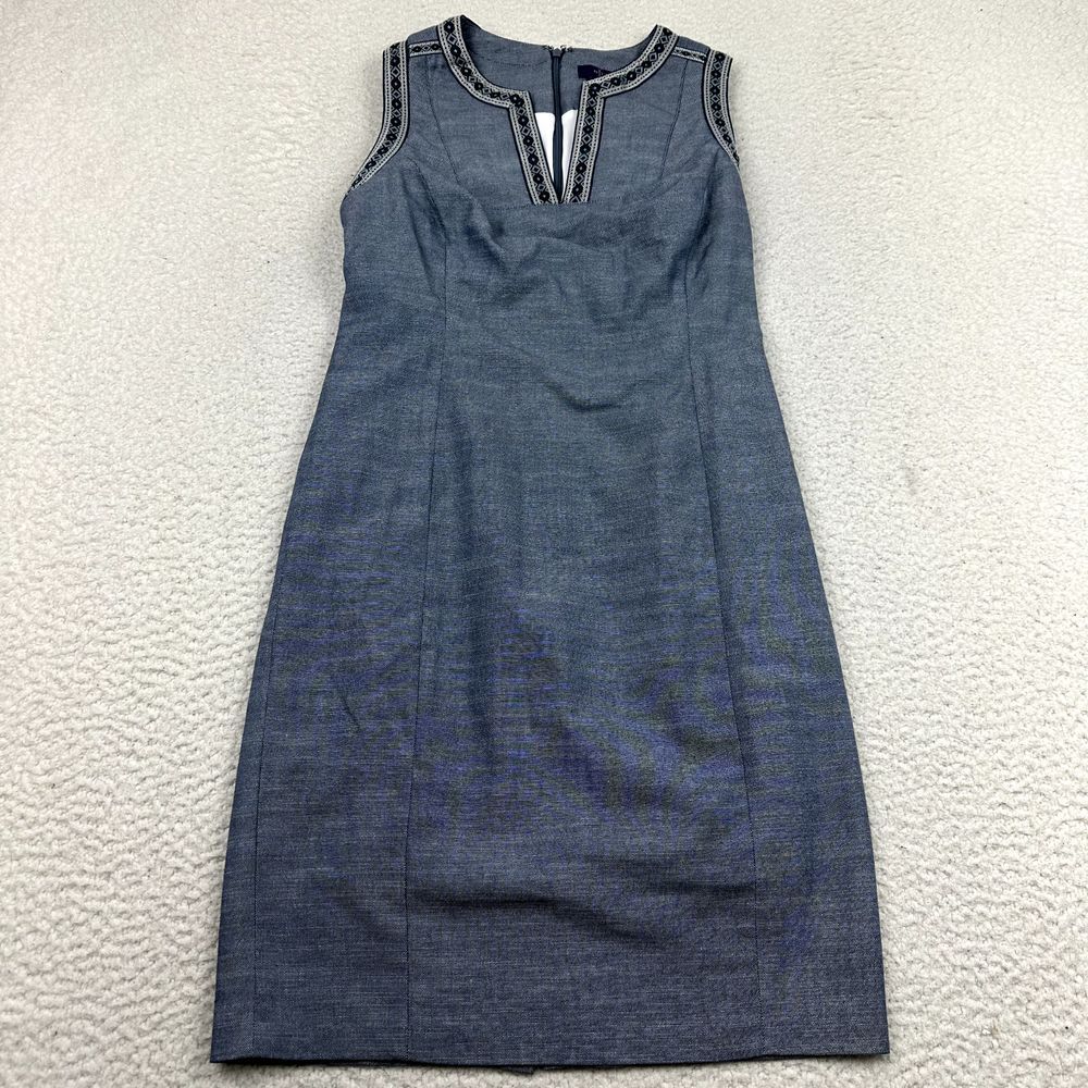 NYDJ Shift Dress Women's 2 Blue Chambray Knee Length Split Neck Embroidered